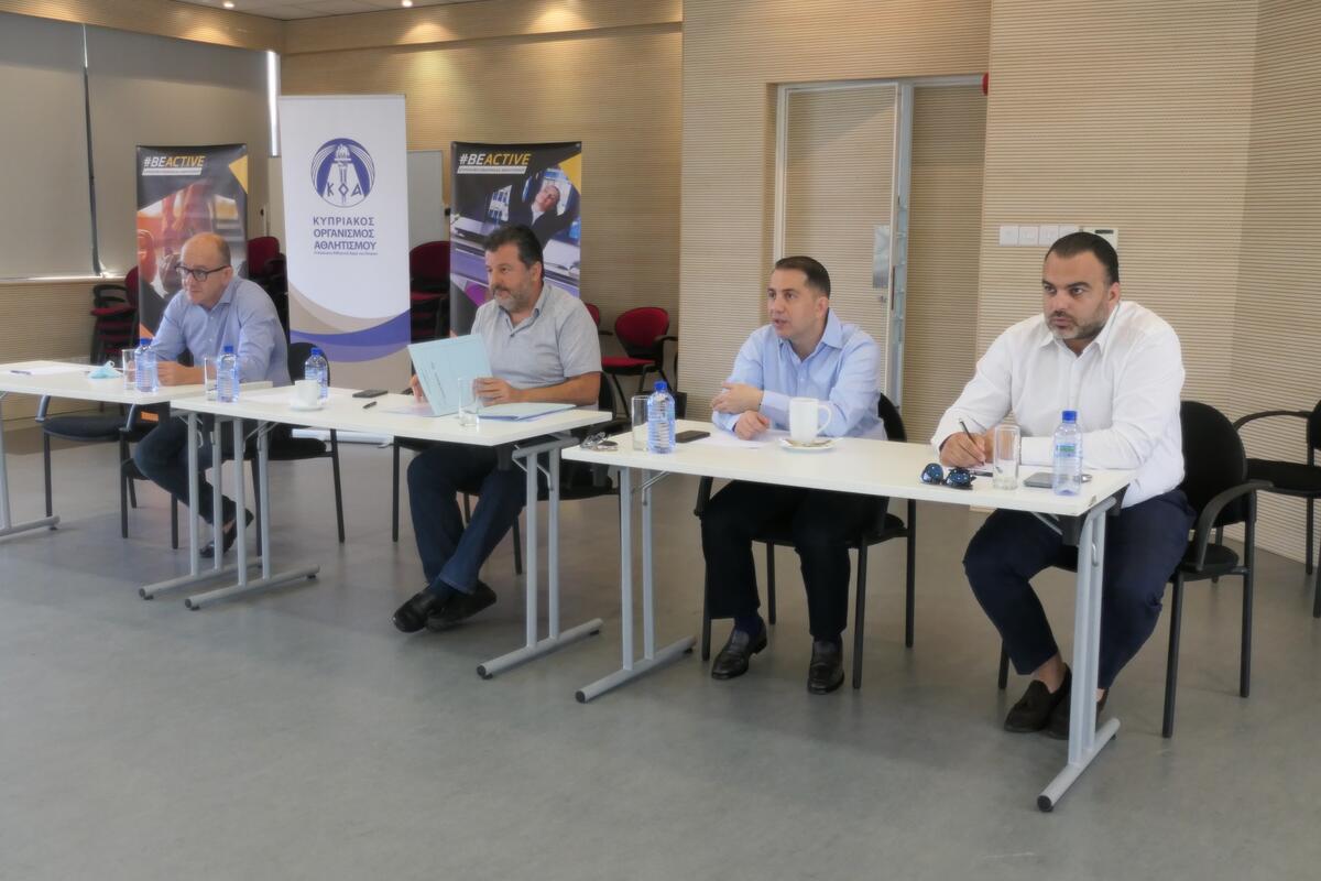 Συνάντηση με τους προέδρους για το νέο γήπεδο (pics) thumb