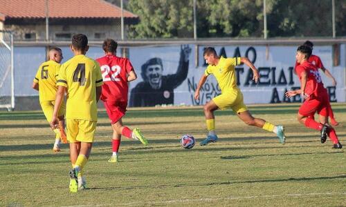 Νέοι: Συνεχίζουν χωρίς απώλειες Αναγέννηση και Ηρακλής thumb