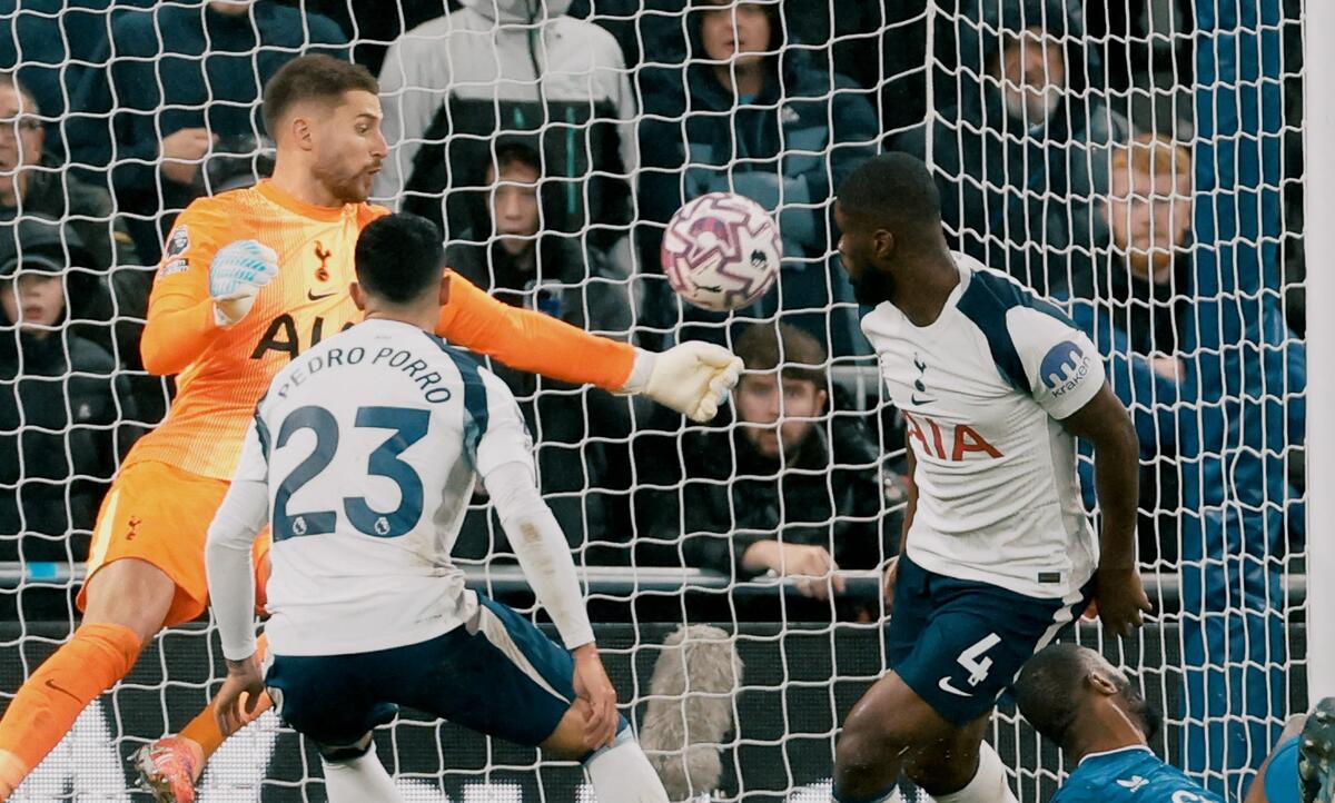 Premier League: Η Τότεναμ ξανά στην τετράδα thumb