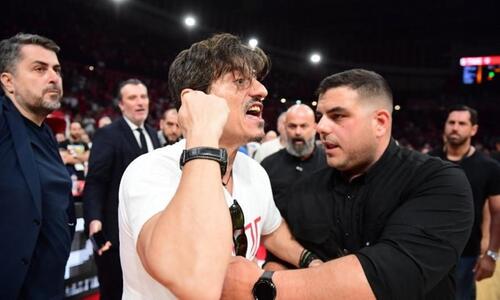 «Έφυγε τρέχοντας για ν' αποφύγει τη σύλληψη ο Γιαννακόπουλος» thumb