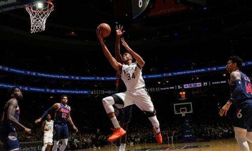 Ο MVP Γιάννης έκανε «όργια» με 40άρα, μπλοκ νίκης στον Εμπίιντ και βλέπει πρωτιά (vid) thumb