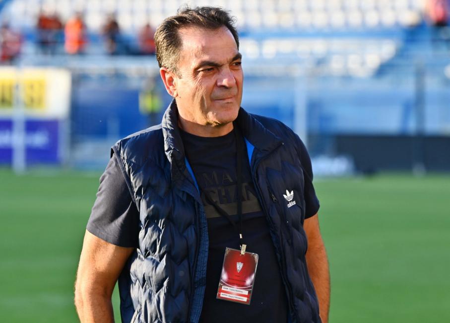  «Θα κάνουμε μεταγραφές για να βοηθήσουμε την ομάδα» thumb