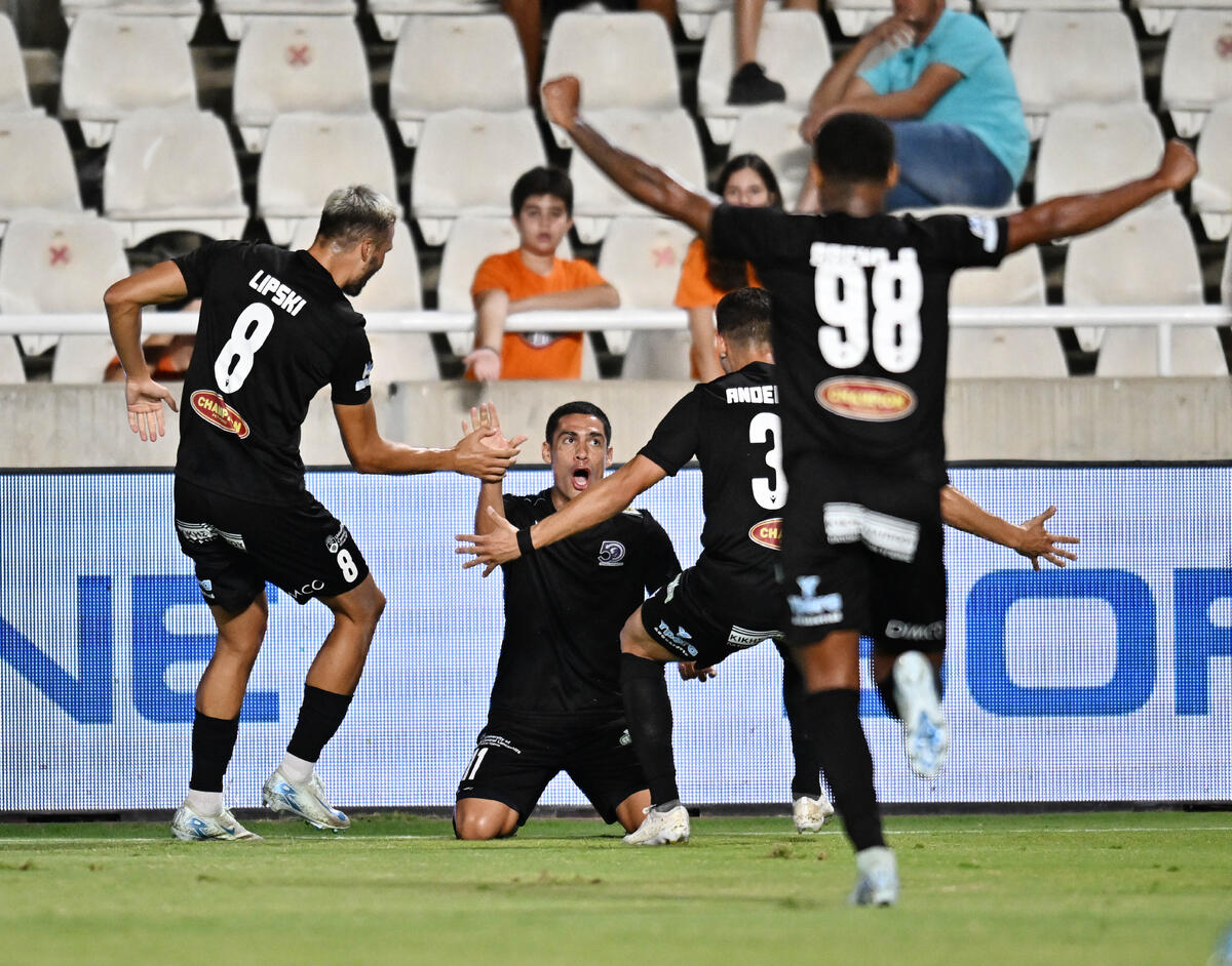 ΑΠΟΕΛ-Εθνικός 1-3: «Έγκλημα» και τιμωρία με τριάρα στο ΓΣΠ! thumb