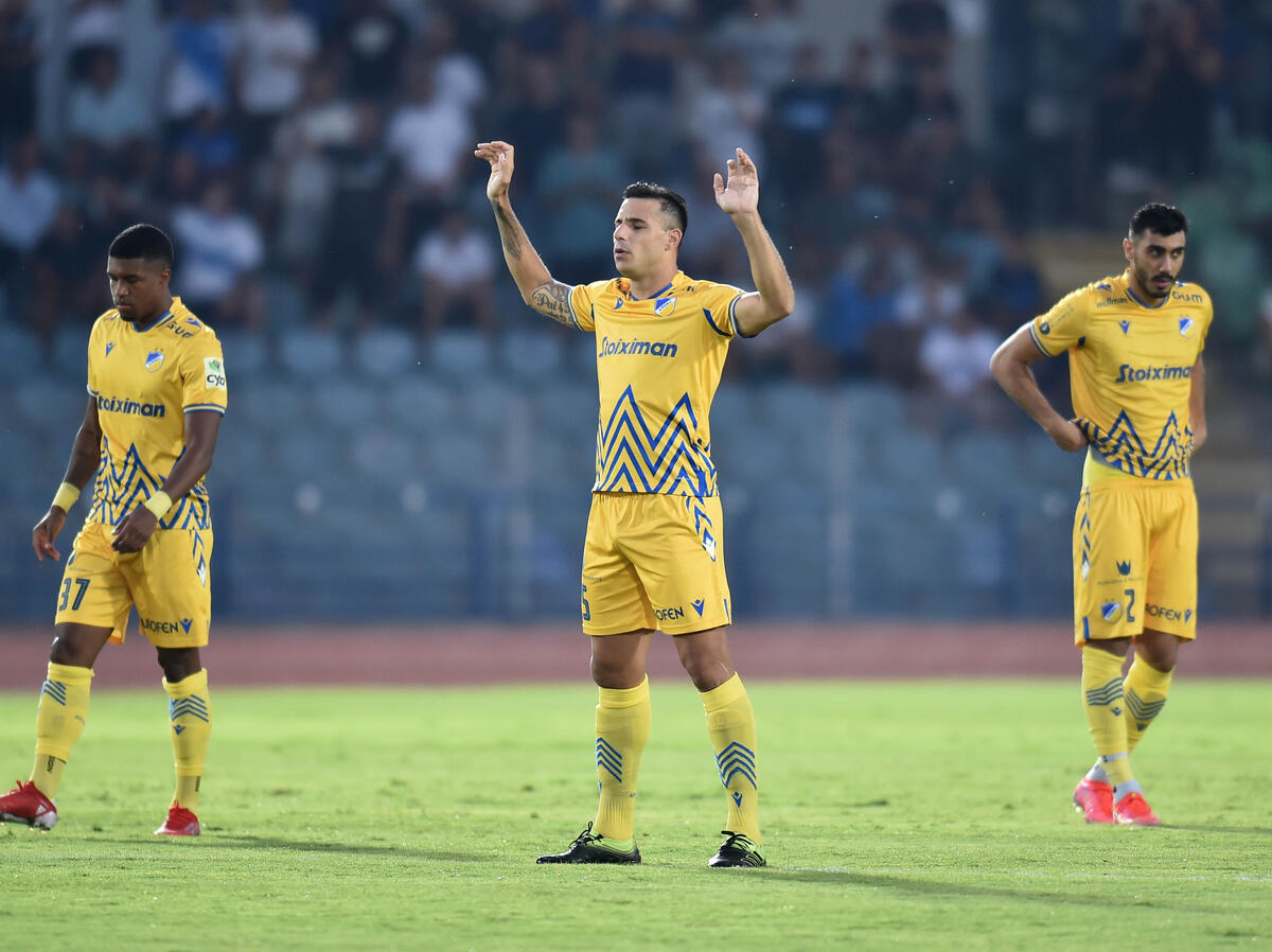 Αυτογκολ Σόουζα και 2-1 για Απόλλων (video) thumb