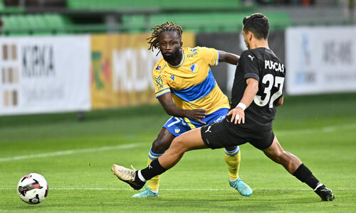 ΤΕΛΙΚΟ: Πετροκούπ - ΑΠΟΕΛ 1-1 thumb