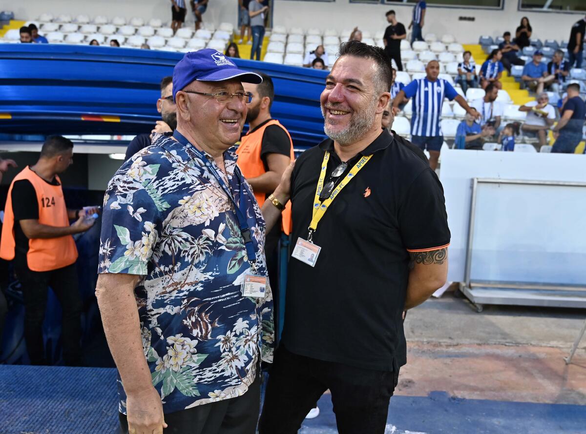 Πουλλαΐδης - Πετεβίνος... με χαμόγελο (pics) thumb