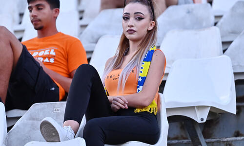 Αυτό περιμένει thumb