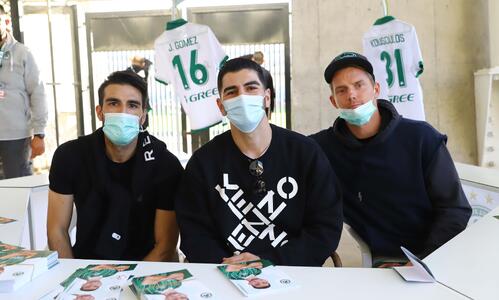 Ωραίες στιγμές με Γκόμεθ, Κούσουλο και Χούμποτσαν (pics) thumb