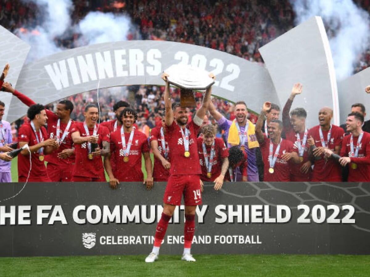 Η απονομή του Community Shield στη Λίβερπουλ (vid) thumb