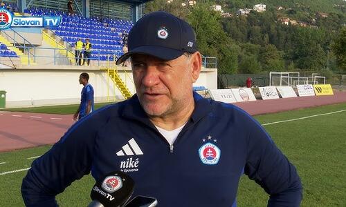 Προπονητής Σλόβαν: «Θα μας τιμωρήσει ο ΑΠΟΕΛ αν...» thumb