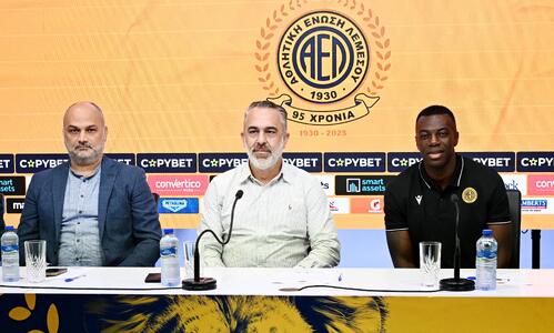Παρουσιάστηκαν με φιλοδοξίες Θύμιος και Νταμάχου στην ΑΕΛ!  thumb