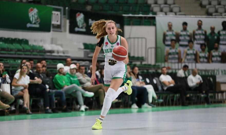 Ανεπανάληπτο φιάσκο: Έπαιξε με 5 παίκτες και χωρίς προπονητή! thumb