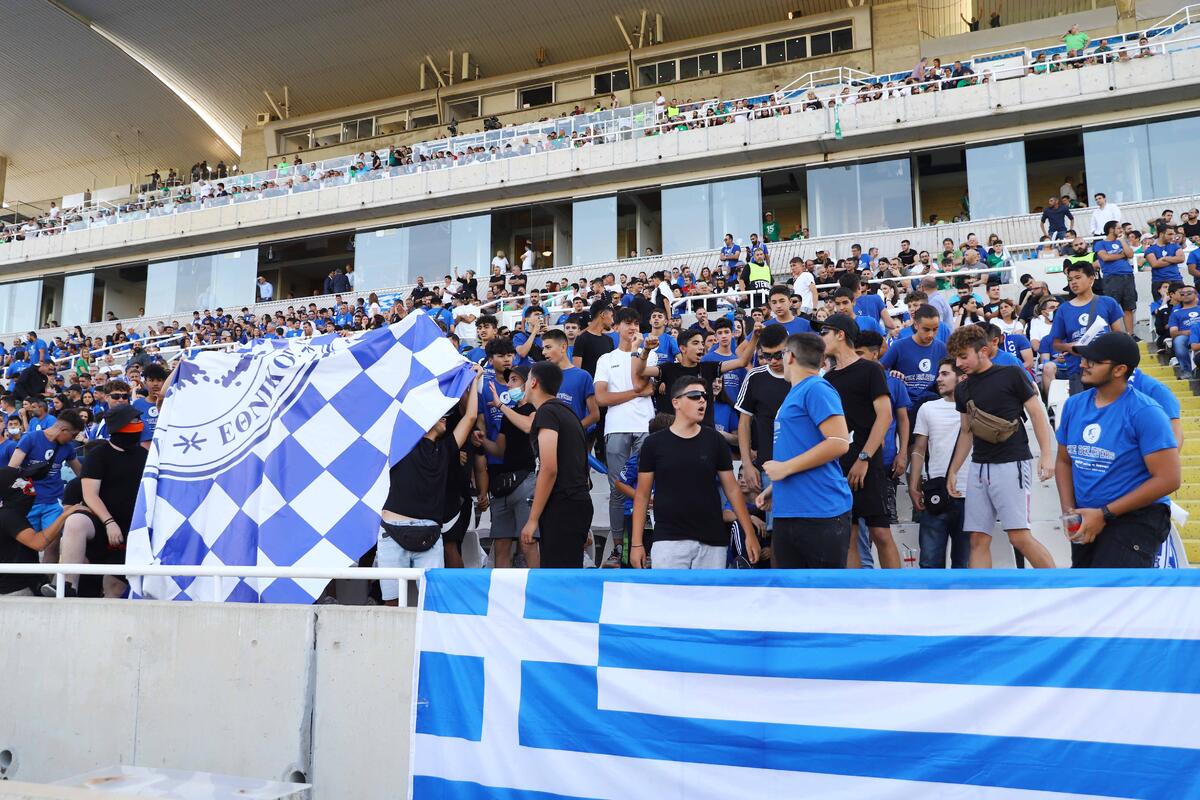 Οι δικές τους... μπλε στιγμές (video) thumb