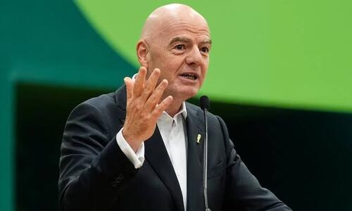 Πρώην διεθνείς ποδοσφαιριστές στηρίζουν τον Ινφαντίνο thumb