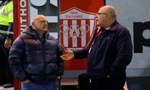 Νέα Σαλαμίνα: Ανάρτηση για την επίθεση σε δημοσιογράφο thumb