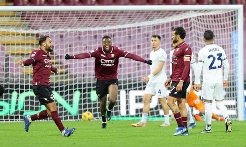 Serie A: Σαλερνιτάνα και Κάστανος σόκαραν τη Λάτσιο!  thumb