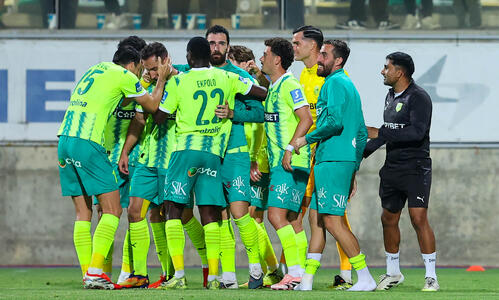 ΑΕΚ - Άρης 2-0: Νίκη Ευρώπης για τους Λαρνακείς - «Χάνει» το τρένο η «ελαφρά ταξιαρχία»  thumb