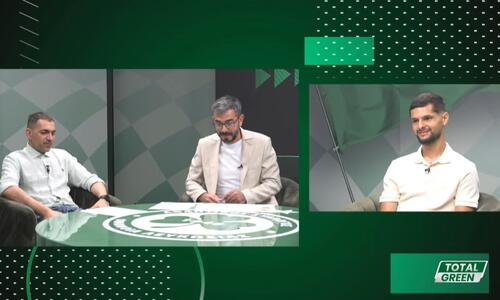 «Ήρθα για τίτλους στην Ομόνοια - όταν μου είπε ο κ. Ρέικνταλ να παίξω σε αυτή τη θέση...» thumb