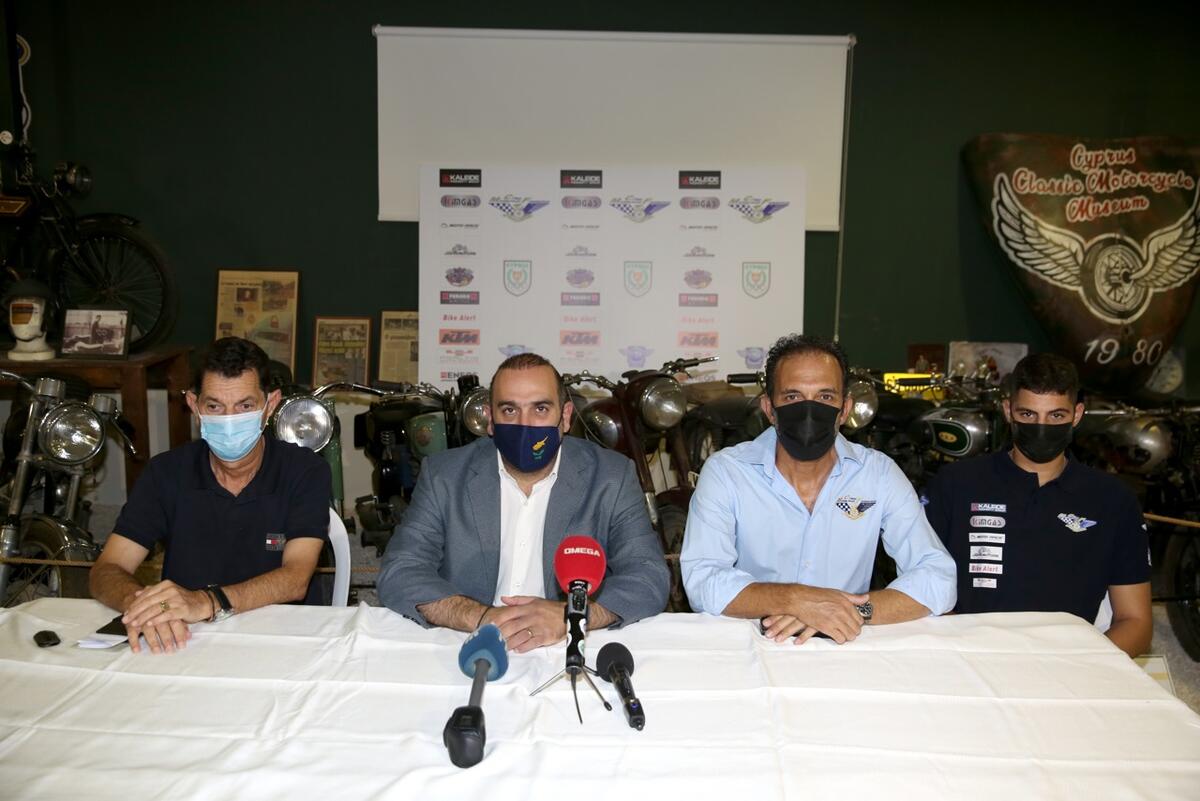 Παρουσιάστηκε η Εθνική ομάδα Μότοκρος thumb