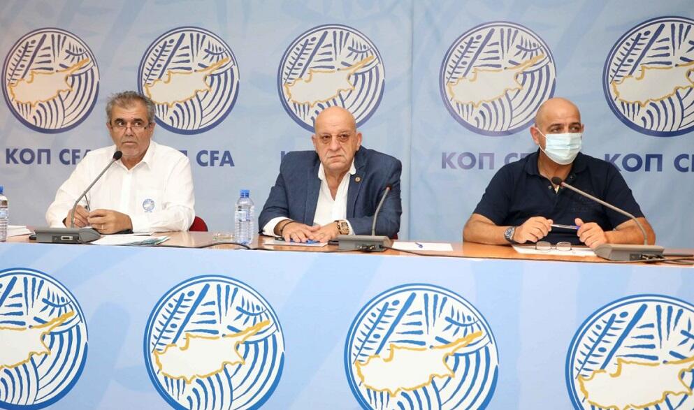 Η πρόταση Κούμα για τις συνομιλίες διαιτητή-VAR thumb