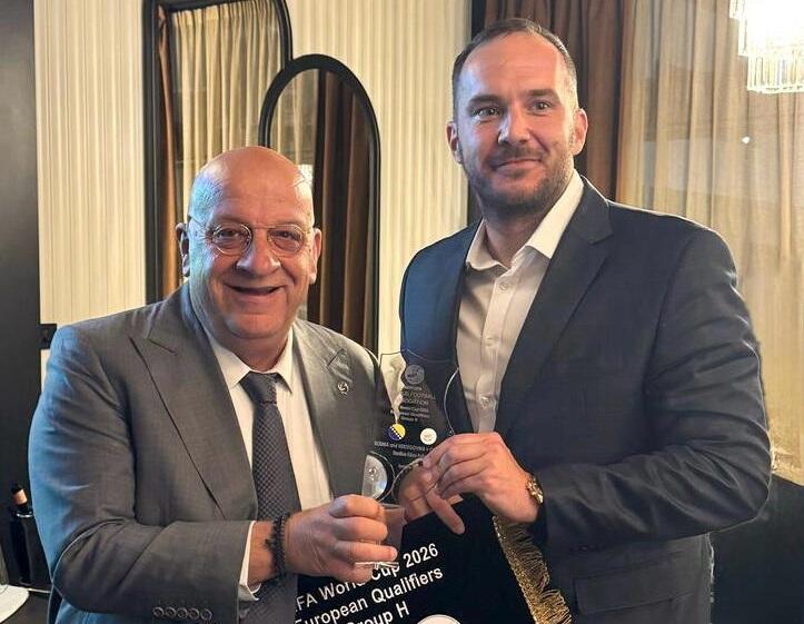 Δεξιώθηκε την ΚΟΠ και τον Κούμα η ομοσπονδία της Βοσνίας (ΦΩΤΟΣ) thumb