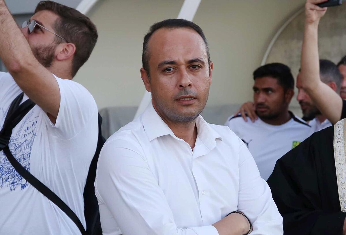 «Με όλες μας τις δυνάμεις για την υπέρβαση» (σχόλιο για τους «κομμένους») thumb