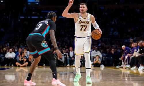 NBA: Με σόου Ντόντσιτς και Τζέιμς, οι Λέικερς λύγισαν το Μέμφις thumb