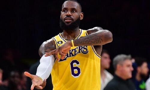 NBA: Από μηχανής… Λεμπρόν! thumb