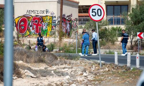 Δολοφονία Δημοσθένους: Υπό κράτηση ο 44χρονος - Με αλεξίσφαιρο στο Δικαστήριο thumb