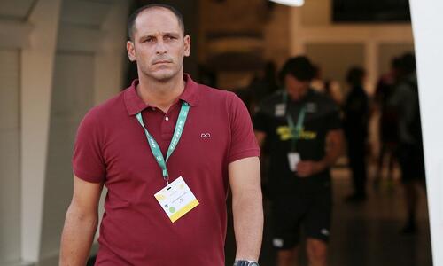 «Τα περισσότερα γίνονται πίσω από τα φώτα της δημοσιότητας» thumb