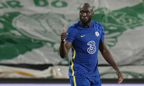 Δημόσια στήριξη του Τούχελ σε Λουκάκου thumb