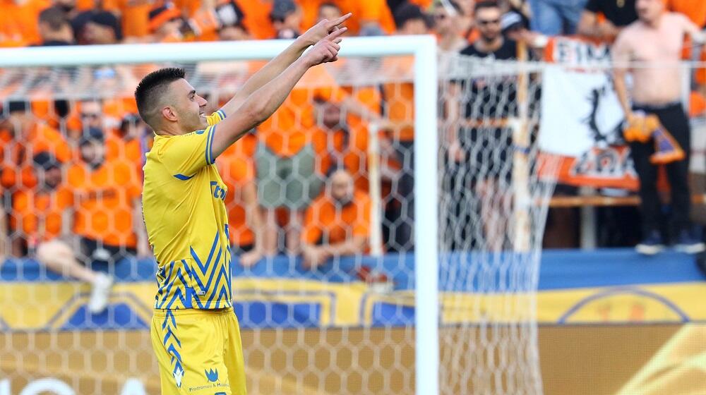 ΒΙΝΤΕΟ: Θεοδώρου, Νατέλ, Μάγκλιτσα και... 1-0 ο ΑΠΟΕΛ! thumb