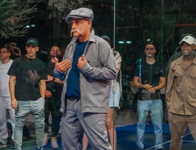 Το PADBOL στην Κύπρο είναι γεγονός: Φοβερό βίντεο που τα σπάει με τον Μαλέκο παππού! thumb