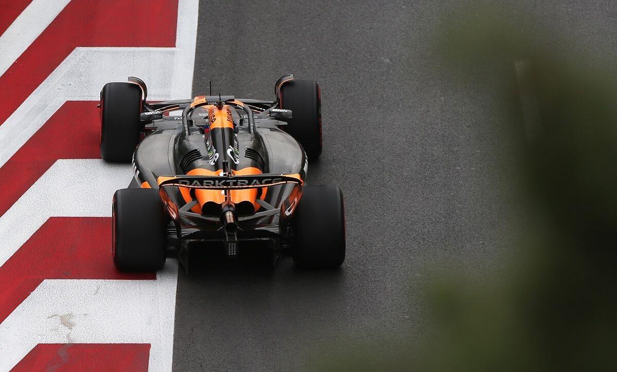 Τι είναι το «mini-DRS» που κατηγορείται η McLaren και γιατί δεν είναι παράνομο thumb