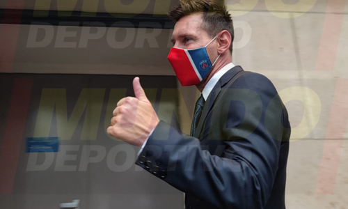 Η πρώτη φωτογραφία του Μέσι με τα χρώματα της Παρί  thumb