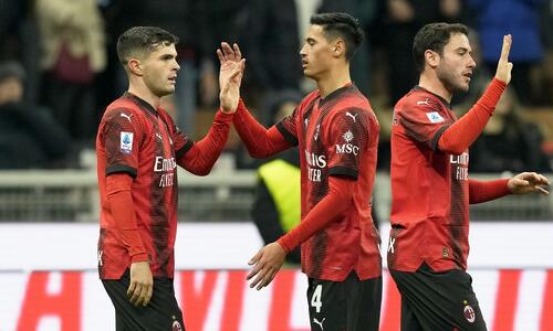 Μίλαν - Σασουόλο 1-0: Ξόρκισε τον κακό δαίμονα και παρέμεινε τρίτη thumb