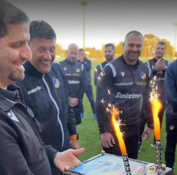 Η έκπληξη στον... «El Profesor»! (Βίντεο) thumb