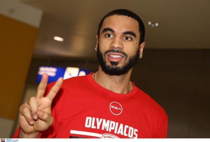 Πλησιάζει εξέλιξη με Μήτρου-Λονγκ! (ΦΩΤΟ) thumb