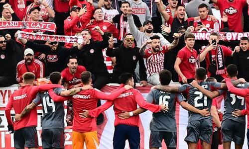 «Μοναδική η στήριξή μας»: Το «ευχαριστώ» του Ολυμπιακού στον κόσμο thumb