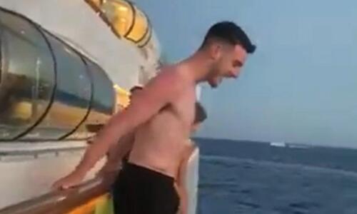 Μύκονος: Μετά το μπάσκετ το έριξαν στις βουτιές οι Μάουντ και Ράις (vid) thumb