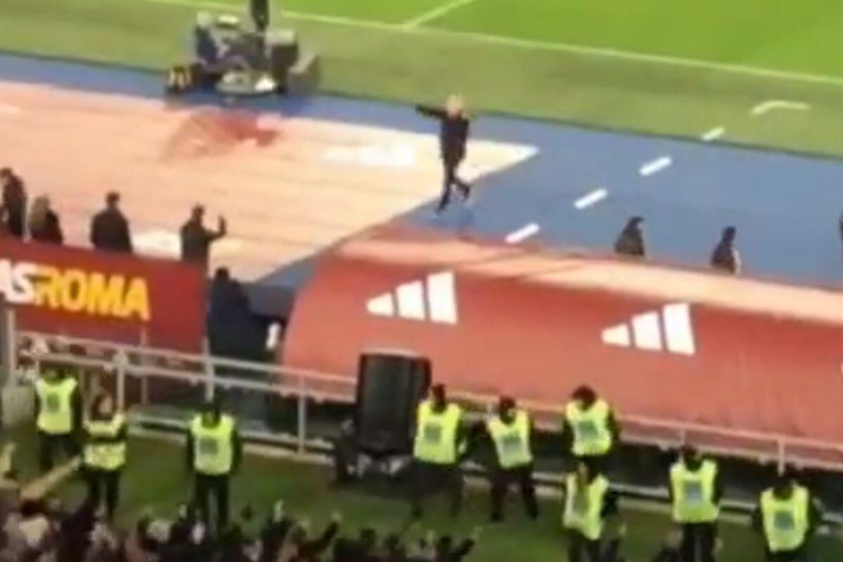 Τρελάθηκε ο Μουρίνιο - Πανηγύρισε με ball boy thumb