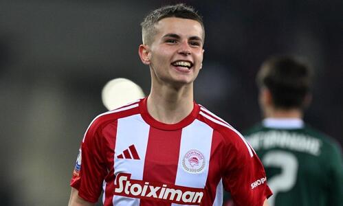 Λάμψη αστέρων στο “Καραϊσκάκης” για το wonderkid του Ολυμπιακού thumb