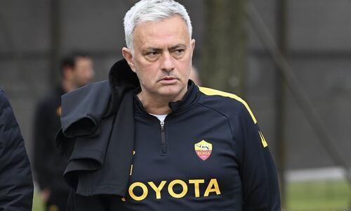Αποβλήθηκε ο Μουρίνιο: «Μιλάς πολύ και μετά κλαις» thumb