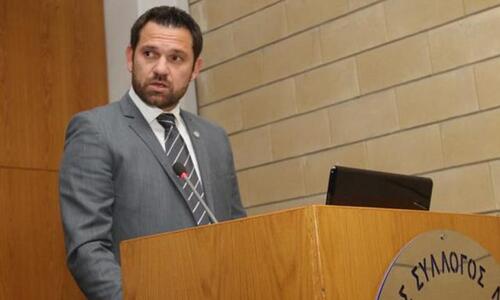«Δεν υπάρχει περίπτωση να δεχθούμε ως όρο τον υποχρεωτικό εμβολιασμό» thumb