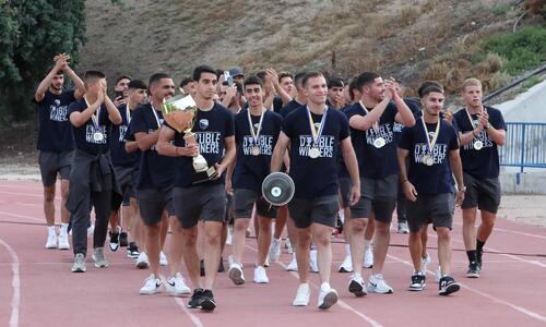 Αποθέωση για τους νταμπλούχους (εικόνες) thumb
