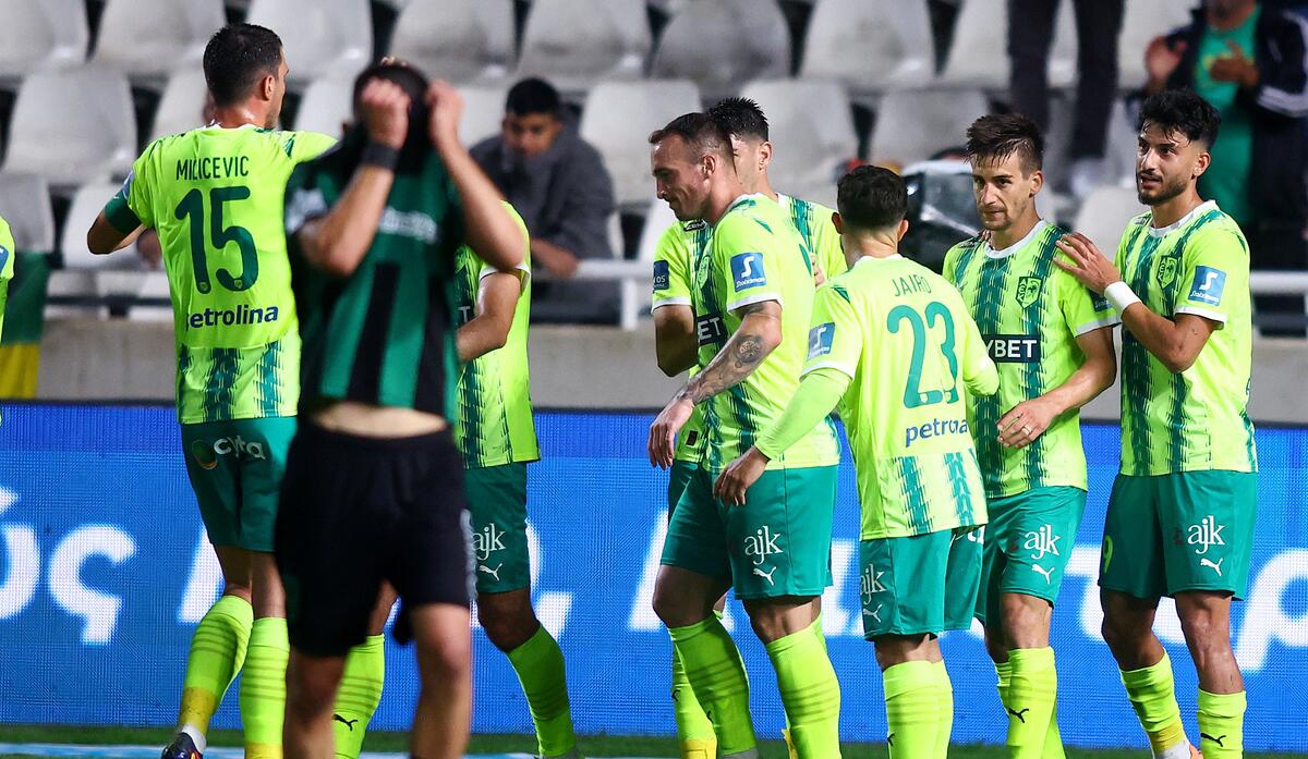 Ολυμπιακός-ΑΕΚ 1-4: Αγριεμένη, το «καθάρισε» από το πρώτο μέρος! thumb