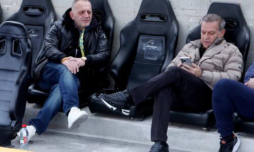 «Με 8 εκατομμύρια κάνεις πολύ καλή ομάδα, πρέπει να το ψάξεις» thumb