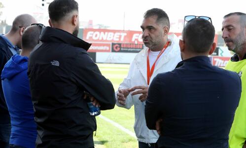 «Αν το αποφασίσω για την προεδρία της ΚΟΠ, να είστε σίγουροι ότι όποιον κι αν έχω απέναντί μου...» thumb