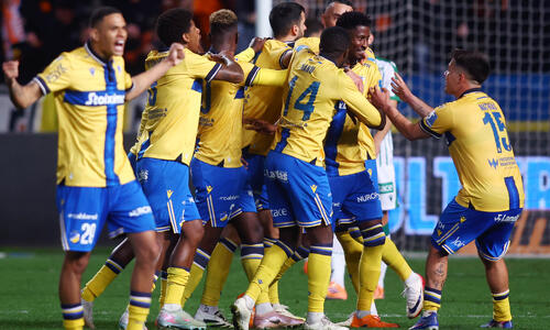 ΑΠΟΕΛ - Ομόνοια 1-0: Τρίποντο εξάδας για τους «γαλαζοκίτρινους»  thumb