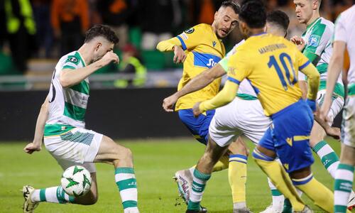 Σάμροκ Ρόβερς – ΑΠΟΕΛ 1-1: Ψυχρολουσία στο 92' με... «χ»αρακίρι! thumb